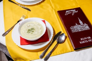 Restoran "Stari Grad" - Zrinskog i Frankopana 37