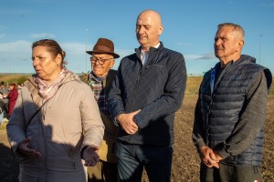 Tradicionalno sejanja stare sorte žita bankut na salašu porodice Babičković