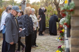 Komemoracija kod spomenika „Ptica slomljenih krila“