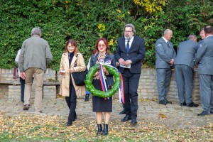 Komemoracija kod spomenika „Ptica slomljenih krila“