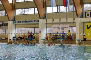 Hidraulična stolica za osobe sa invaliditetom u bazenu SRC "Prozivka"