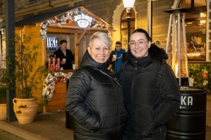 Praznična kućica ispred "Fabrika" burger bara