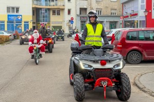 Bajkeri u poseti udruženju "Zvuci srca"