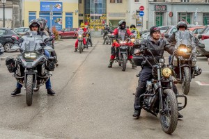 Bajkeri u poseti udruženju "Zvuci srca"