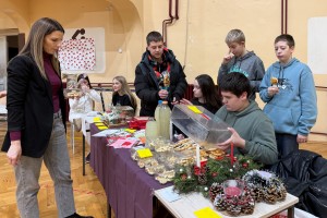 Humanitarni vašar u OŠ "Sonja Marinković"