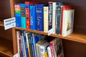 Biblioteka - odeljenje knjiga na stranim jezicima