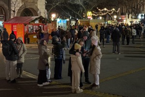 Spontani ispraćaj stare i doček Nove godine na Gradskom trgu #NG2026