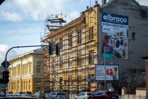 Rekonstrukcija krova na zgradi u Age Mamužića 13