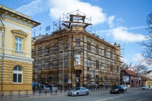 Rekonstrukcija krova na zgradi u Age Mamužića 13