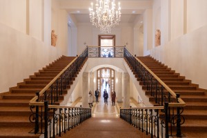 Predaja zgrade pozorišta na upotrebu