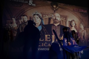 Premijera predstave „A gde je miraz?“ u režiji Branislava Trifkovića