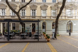 Svečano otvaranje proširenog dela Burger & pizza bara "Fabrika"
