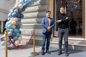 Svečano otvaranje proširenog dela Burger & pizza bara "Fabrika"