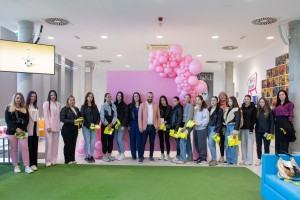 Učenice završnih razreda Tehničke škole „Ivan Sarić” u poseti kompaniji "Swarovski"