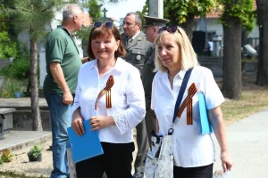 Polaganje venaca povodom Dana pobede na fašizmom na spomenik palim Crvenoarmejcima