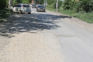 Radovi na proširenju i nanošenju novog sloja asfalta u delu Kireške ulice