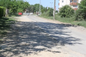 Radovi na proširenju i nanošenju novog sloja asfalta u delu Kireške ulice
