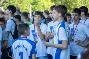 Šampionska proslava košarkaša - od Hale sportova do centra grada