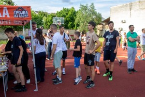 Humanitarni turnir „Trojka iz bloka“ za pomoć porodici Vidojković iz Ostojićeva