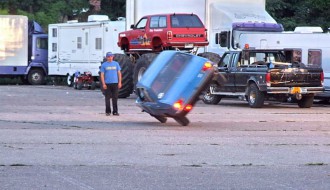 Auto Pijaca : Monster truck show 