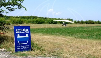 Let iznad Palića, Photo by GoRun