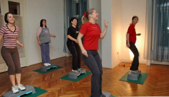 Active studio (Step aerobik)