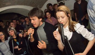 Karaoke veče - Strani Rock