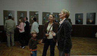 Izložba fotografija Jovane Reljić i prijatelja