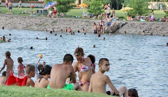 Leto na jezeru AS&Trade