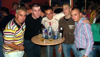 Muzika:Poco Loco Band