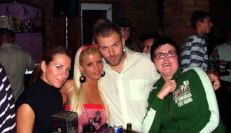 Muzika:Iva i Vuk Vučinić sa bend-om