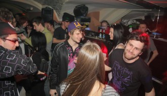 Mama Kaže Da Sam Lep - MKDSL /Bg