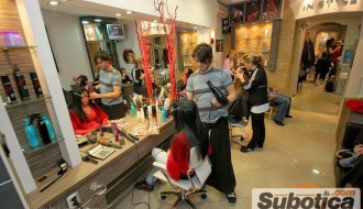 Prezentacija novih boja za kosu MATRIX