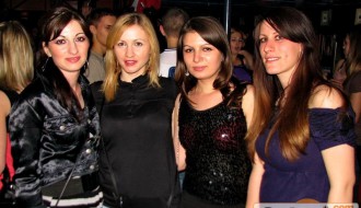 Bojana Šarović i Milan Mitrović sa FeniX Band-om