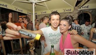 Žurka: Sax. Renesansa, Latino