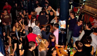 Muzika:Bojana Šarović i Milan Mitrović