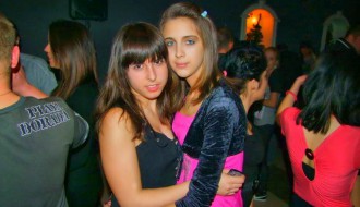 Muzika:Ivana Dulić,Vuk i Iva Vučinić,