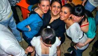 Muzika:Nebojša Vojvodić i Žile Trajčeski