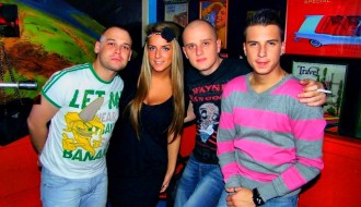 Muzika:Milan Mitrović, Bojana Šarović i FeniX Band