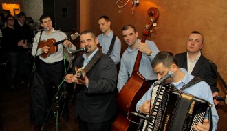 Tamburaški orkestar "Ravnica"