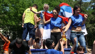 Maturanti Ekonomske i Hemijske srednje škole u Subotici