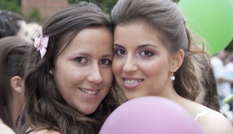 Maturanti srednje škole "Lazar Nešić"