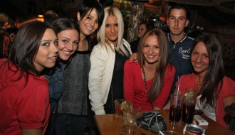 Subota veče u Sax-u