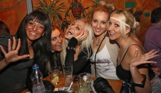 Subota veče u Sax-u