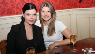 Girl Between Maniacs now in Stara Piceria