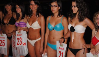 Pulufinalni izbor za Miss u Adi