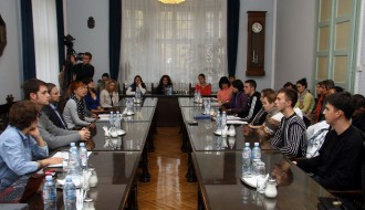 Umrežavanje učeničkih parlamenata srednjih škola