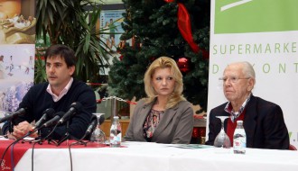 Valter "Deda Mraz" za oko 10.000 mališana