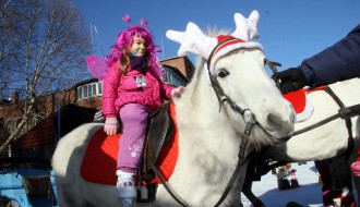 Deda mraz na Gradskom klizalištu