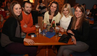 Veče u Bavarskoj pivnici